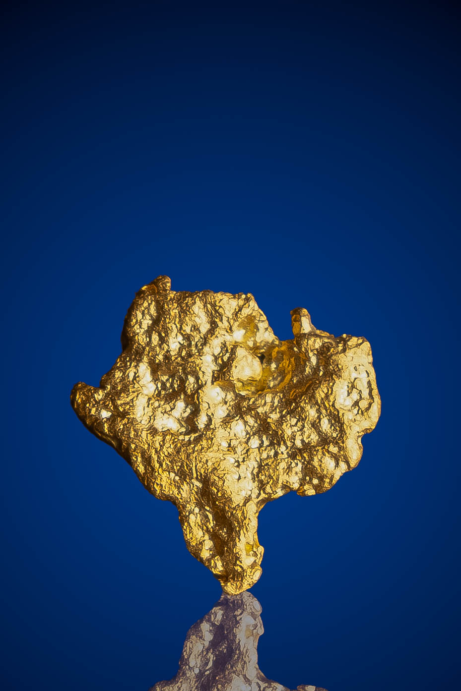 (image for) Textured, Shiny Natural Gold Nugget - Australia - 1.06 grams